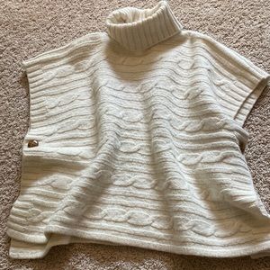 🌸3 for $15🌸 gap pullover poncho/sweater